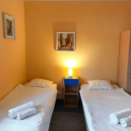 Habitación en casa particular Pod Starymi Lipami *