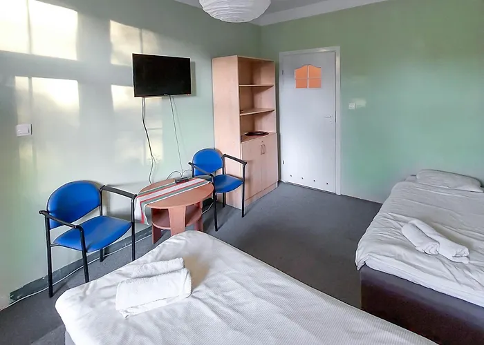 Pod Starymi Lipami Homestay